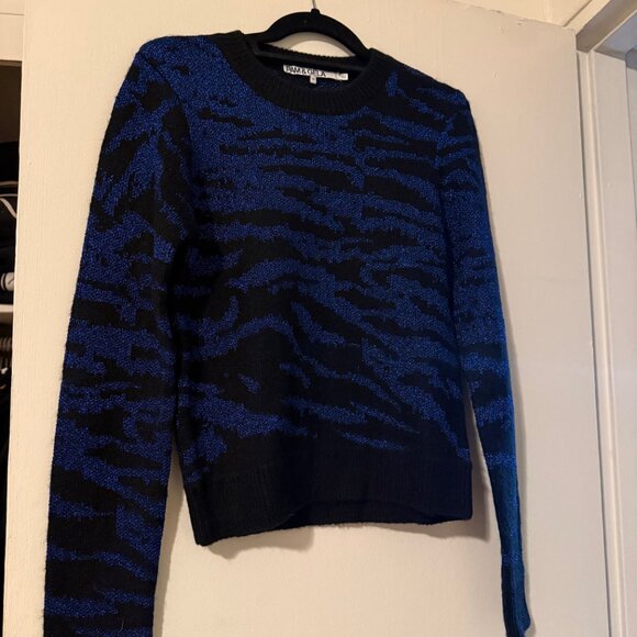 Pam & Gela Sweater - Picture 4 of 7